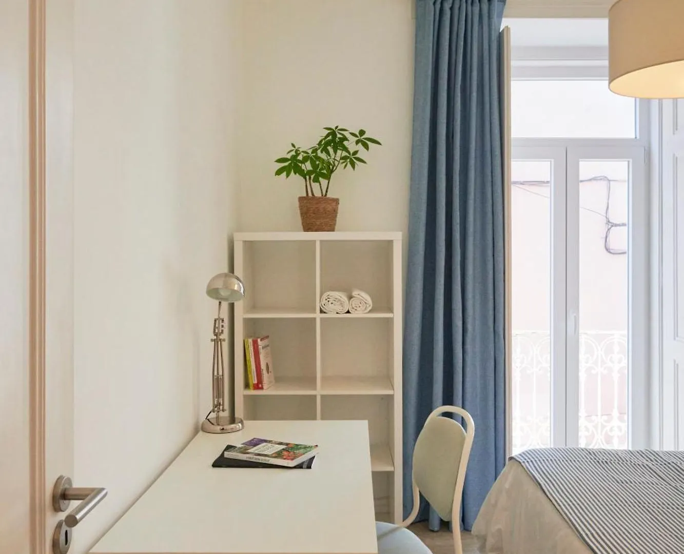 Spacious 3 Bedroom Downtown Lisboa 0*,